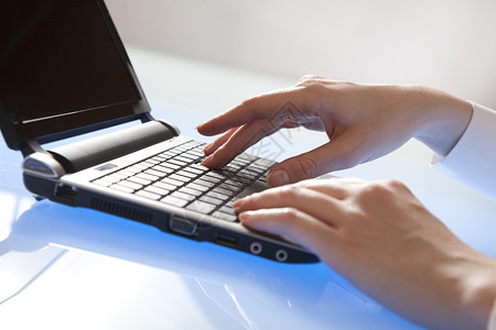 從硅片到智能 計(jì)算機(jī)硬件開發(fā)的演進(jìn)與未來(lái)